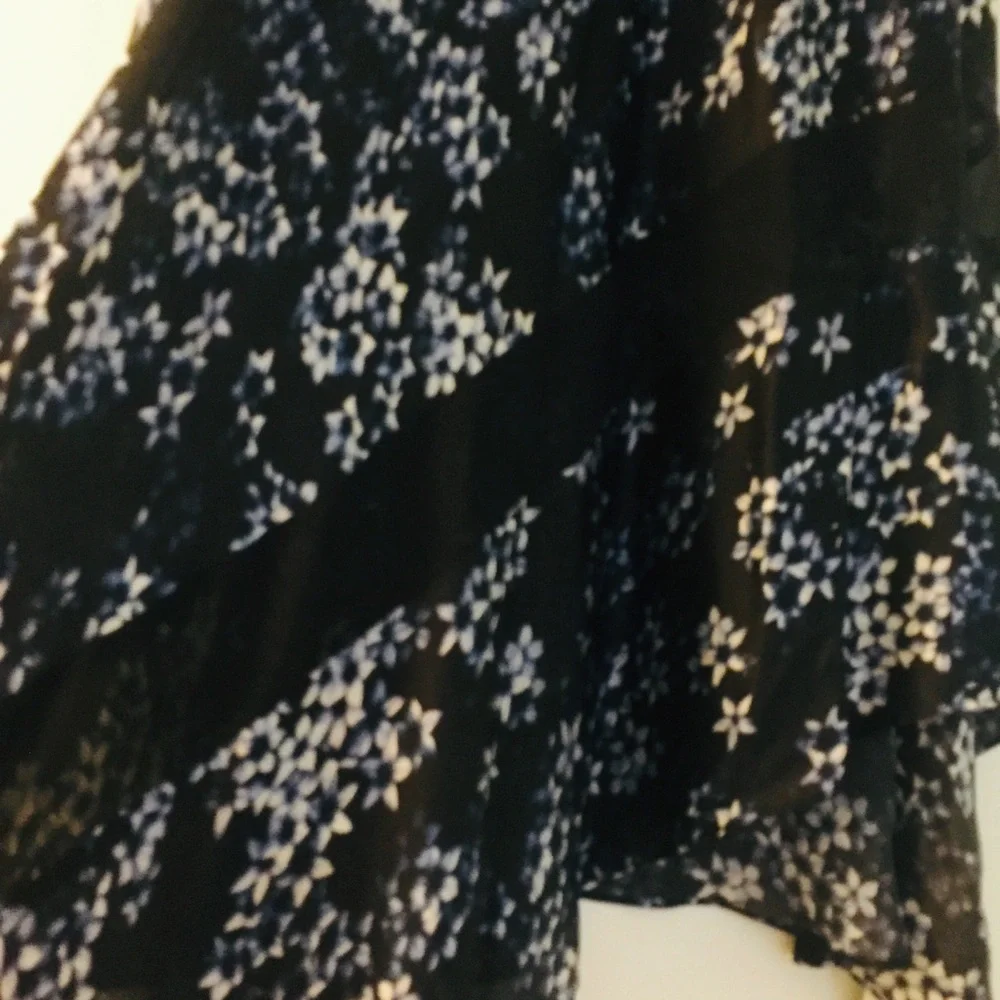 New Fleur Du Mal Silk Handkerchief skirt size 6